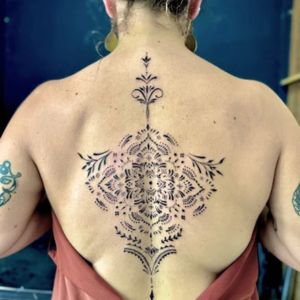 Rising Tattoo Artizan