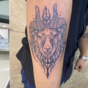KINGS TATTOO