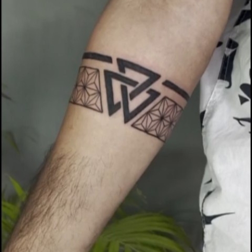 Black Dot tattoo Studio & Academy