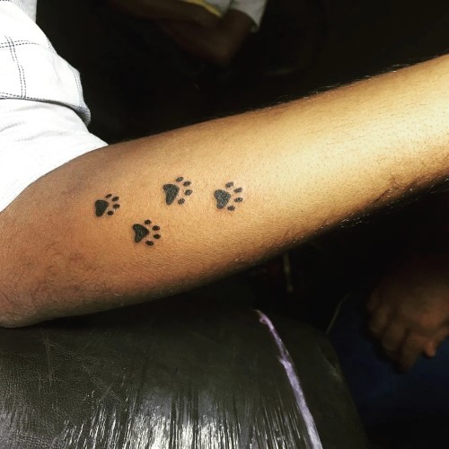 BLACK ART TATTOO & PIERCING TATTOO REMOVAL