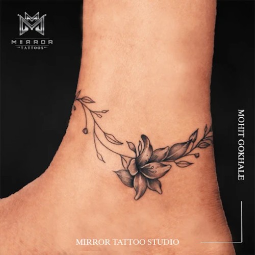 Mirror Tattoo Studio