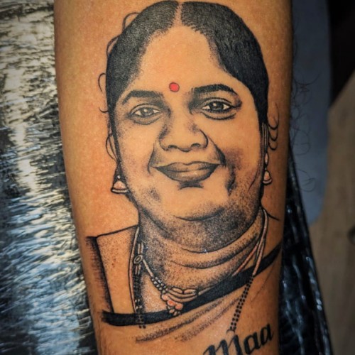 SV Tattoo's & Piercing Studio For Men's & Women's