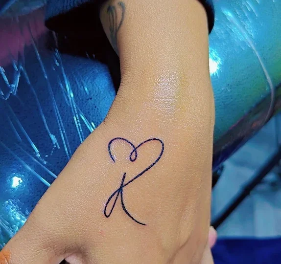 Sravs Tattoos and Piercings