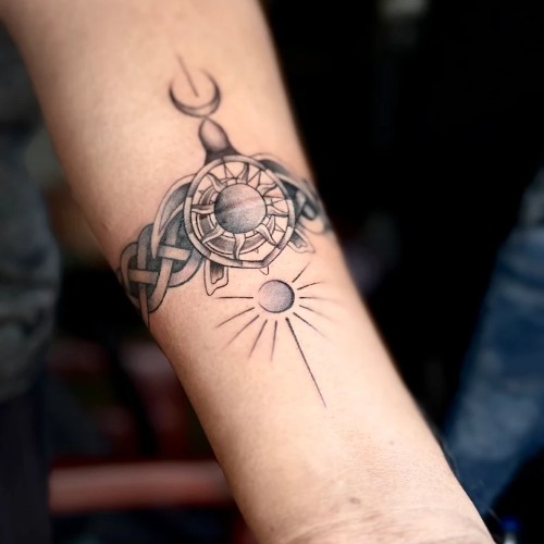 LUNARTS Tattoo Studio