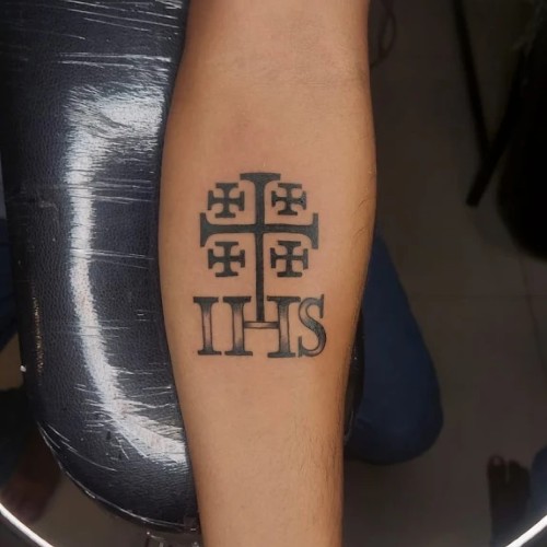 Fashion hub tattoo studio