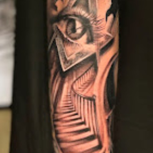 Hawk Tattoo Studio