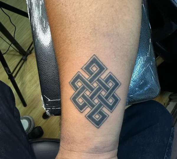 Replay Tattoo Studio & Body Piercing