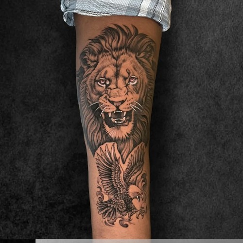 Gray Master Tattoo & Art Studio