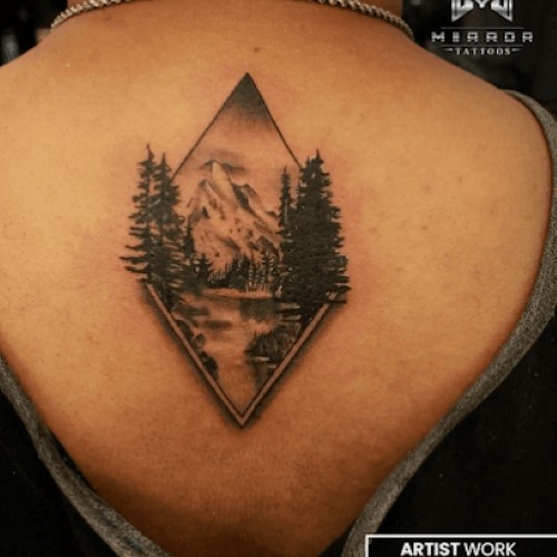 Mirror Tattoo Studio