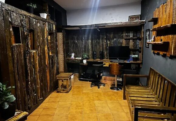 Monkeyskintattoos studio