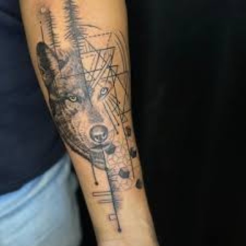 RJ Tattoo & Piercing Studio