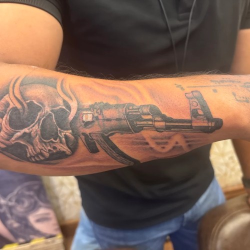 BLOOD INK TATTOO STUDIO