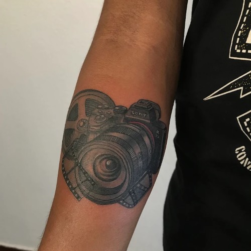 Gray Master Tattoo & Art Studio