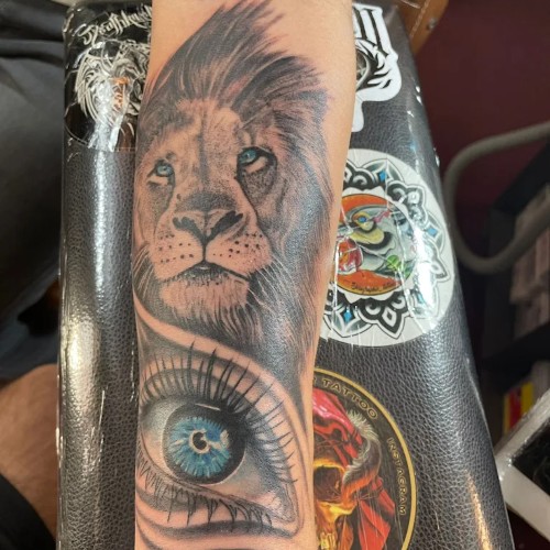 Skin Graphic Tattoos