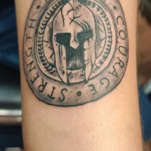 ART ON SKIN TATTOO'S & PIERCING