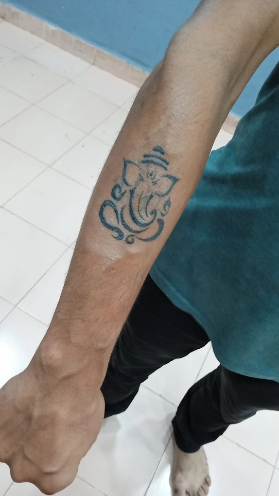 Dark Ink Rises Tattoo Shop Studio