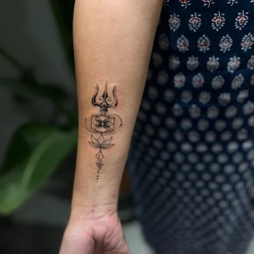 Aliens Tattoo Pune