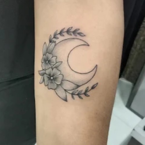 Max Tattooz & Piercing